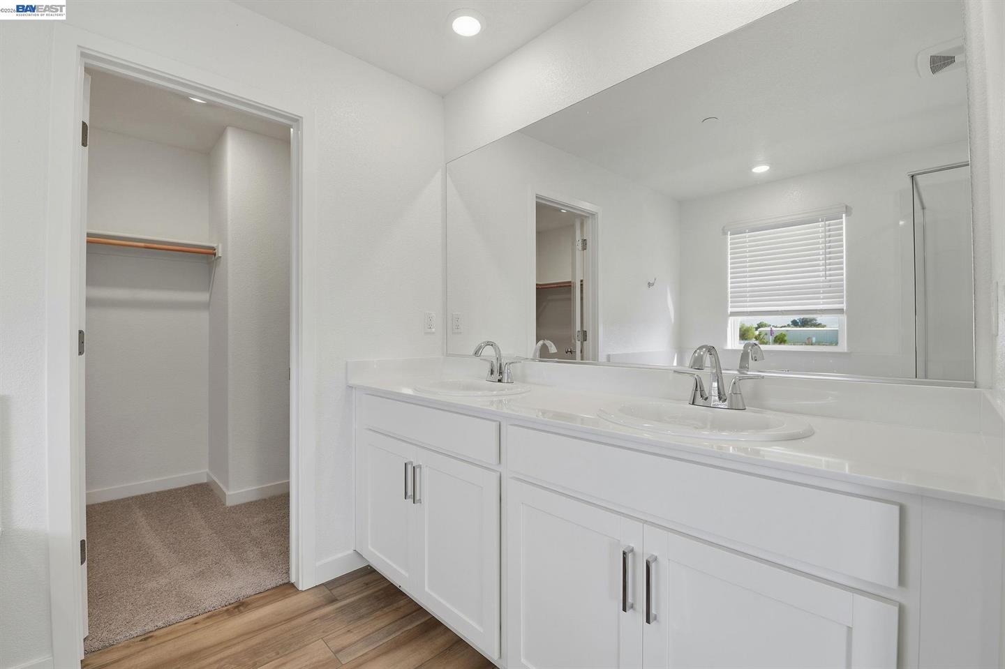 1008 Bluebell Circle photo 7