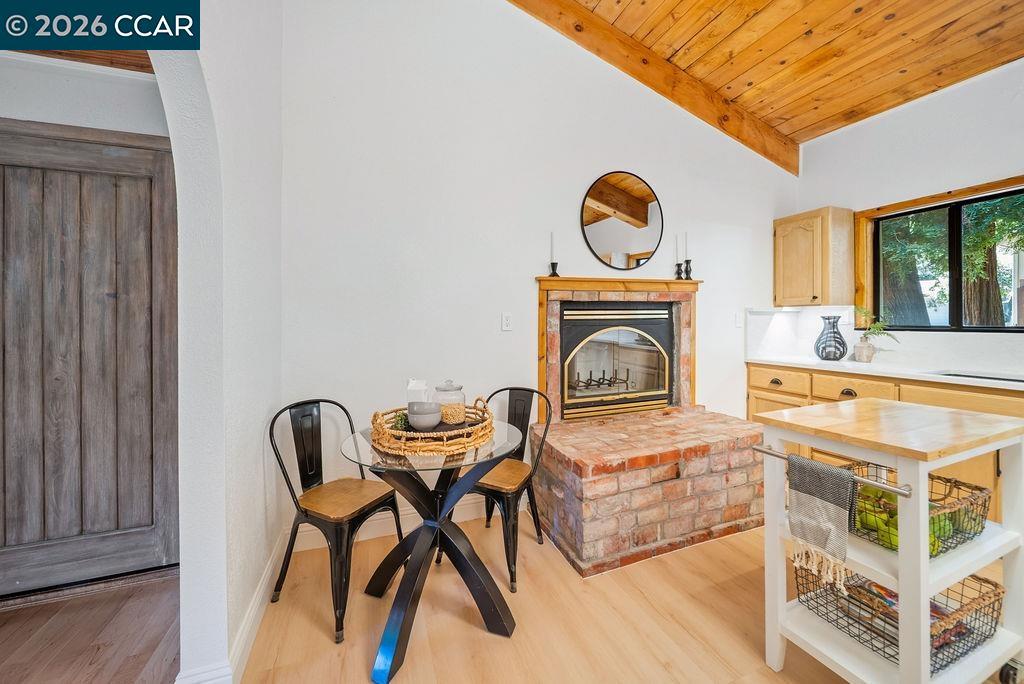 18103 La Verne Dr photo 11