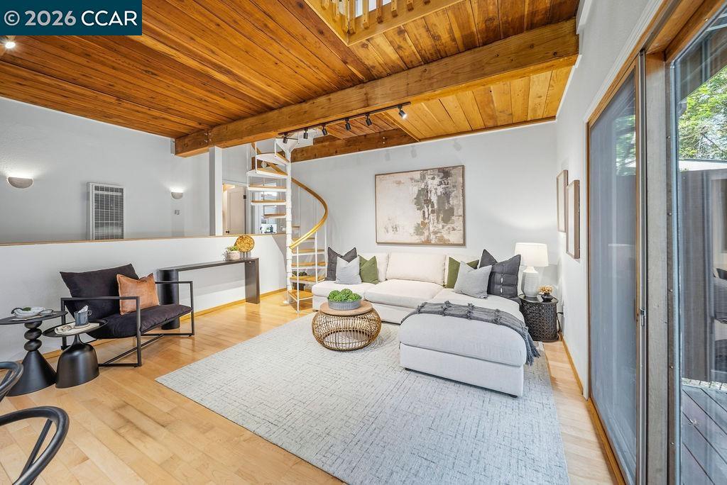 18103 La Verne Dr photo 5