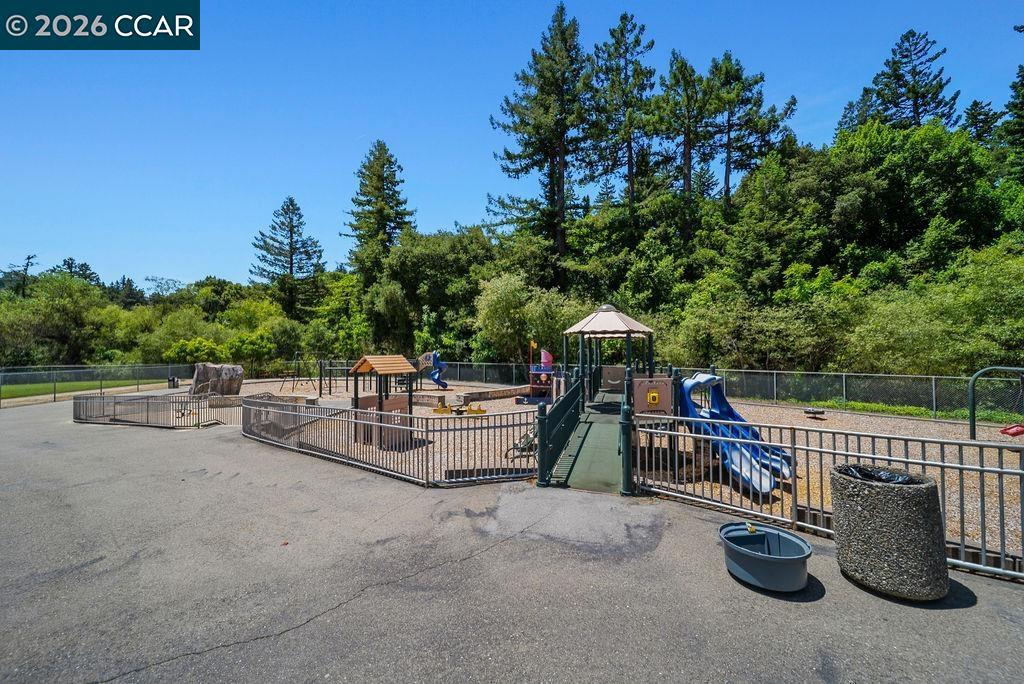 18103 La Verne Dr photo 44