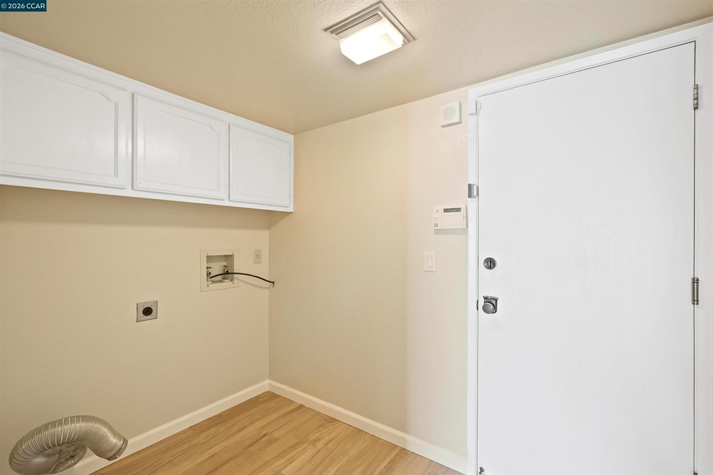 5535 Edgeview Dr photo 28