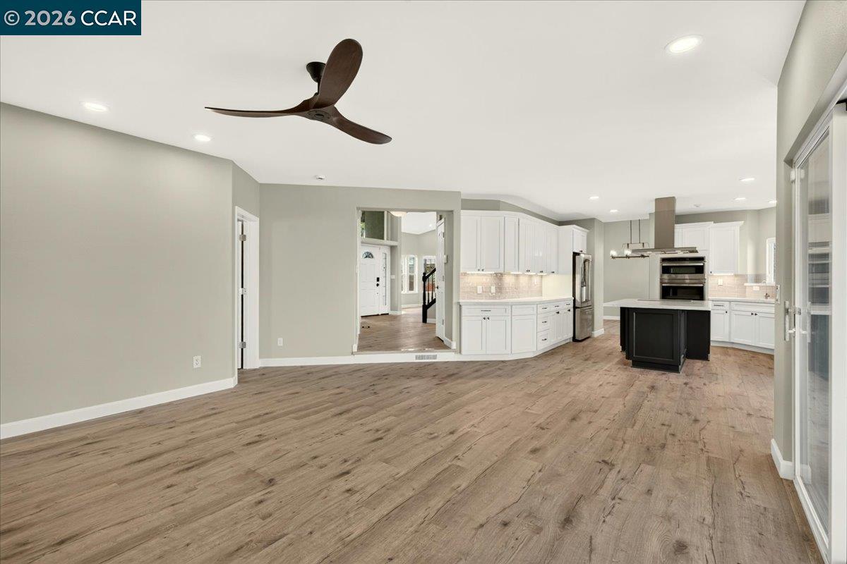 4880 Discovery Pt photo 37