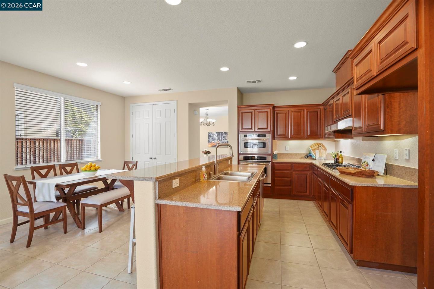 507 Livingston Court photo 19