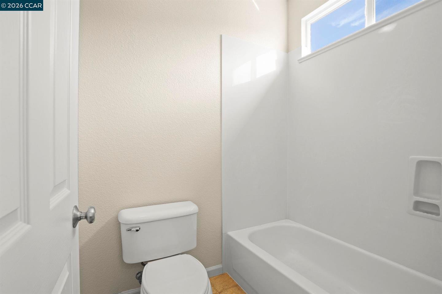 507 Livingston Court photo 38