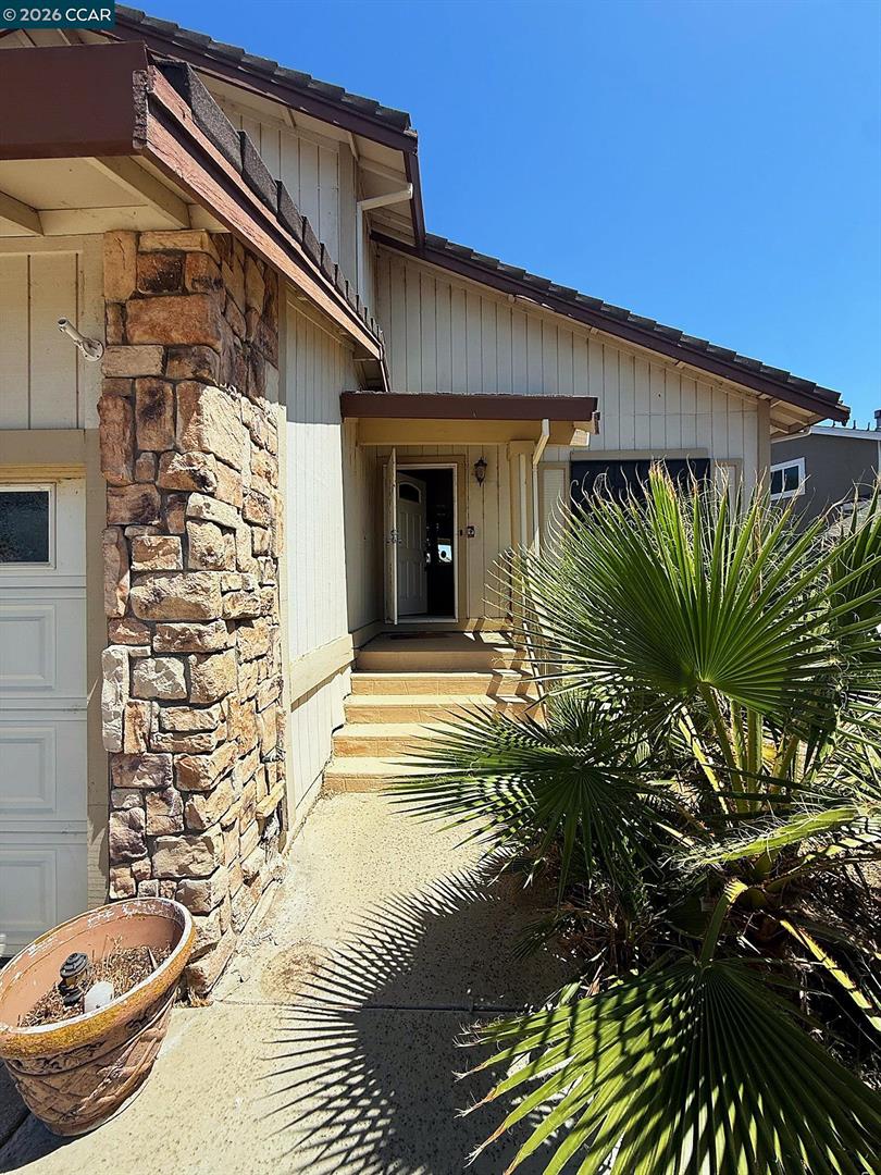 1732 Dolphin Pl photo 6