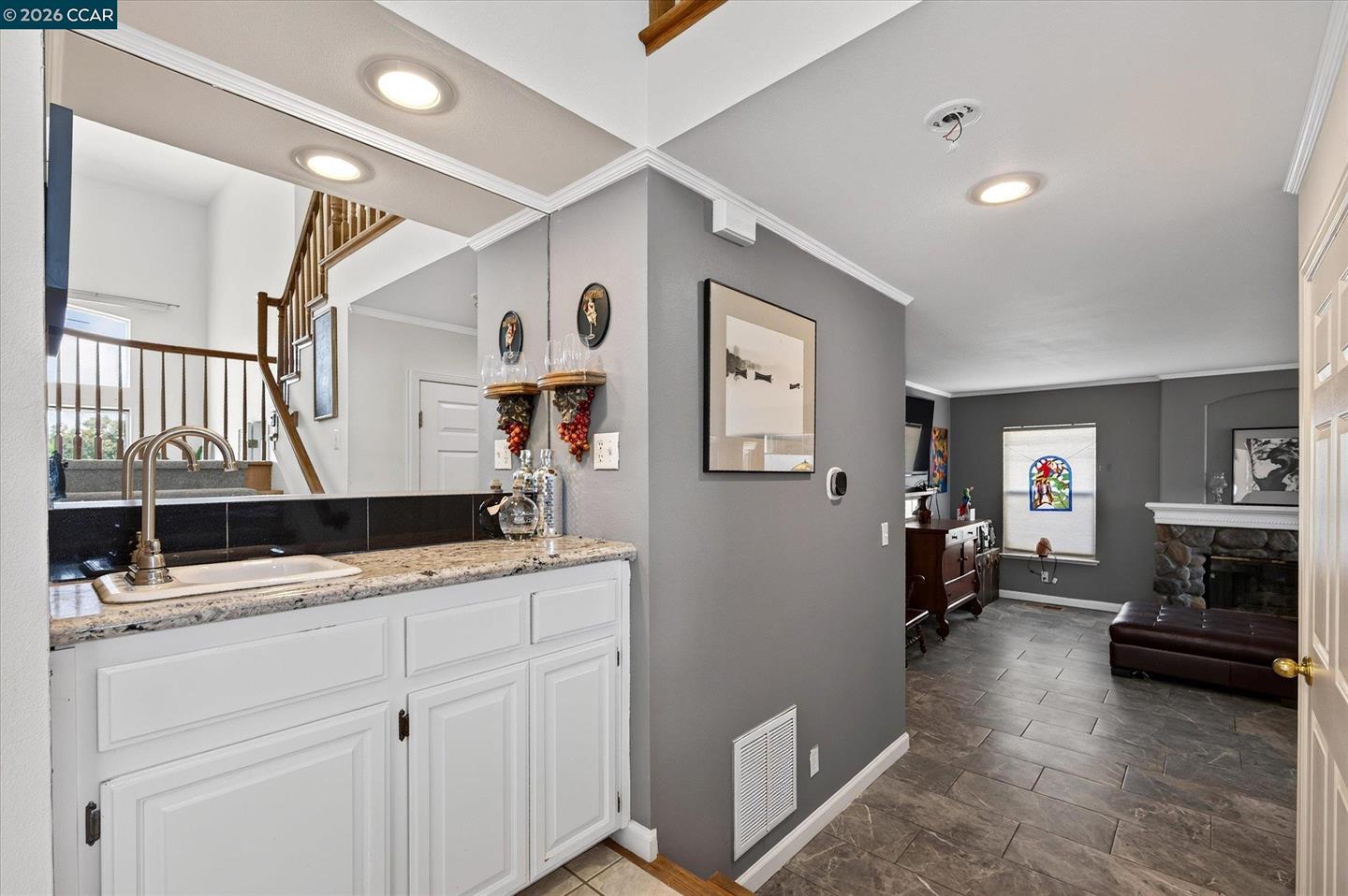 2353 Wayfarer Dr photo 14