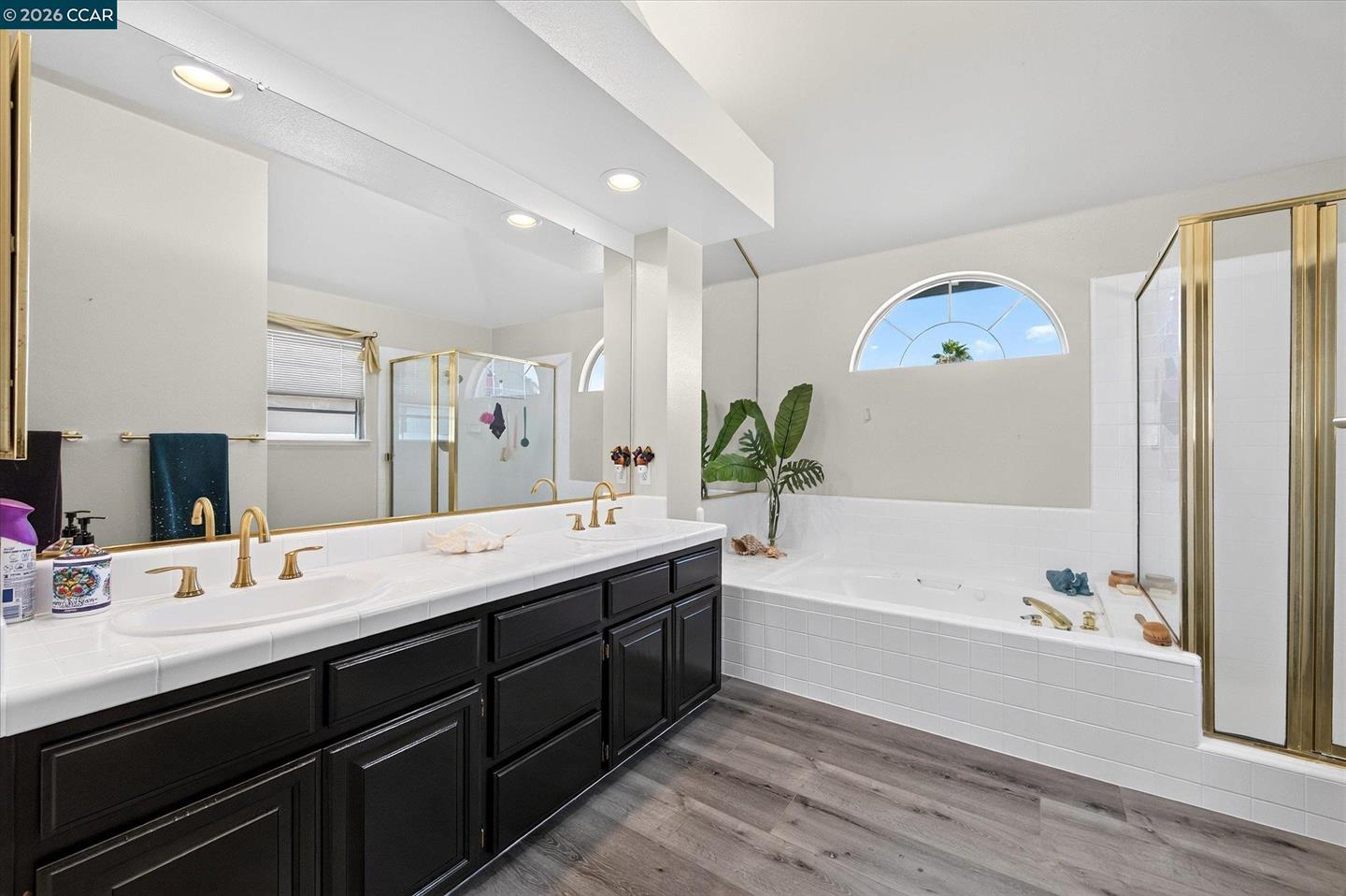 2353 Wayfarer Dr photo 34