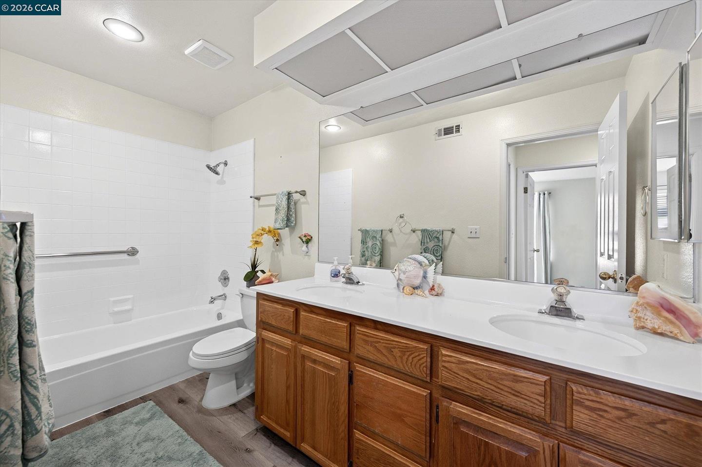 2353 Wayfarer Dr photo 37