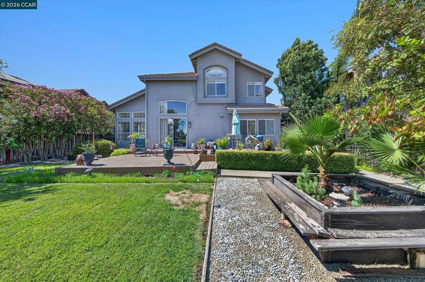 2353 Wayfarer Dr photo 39