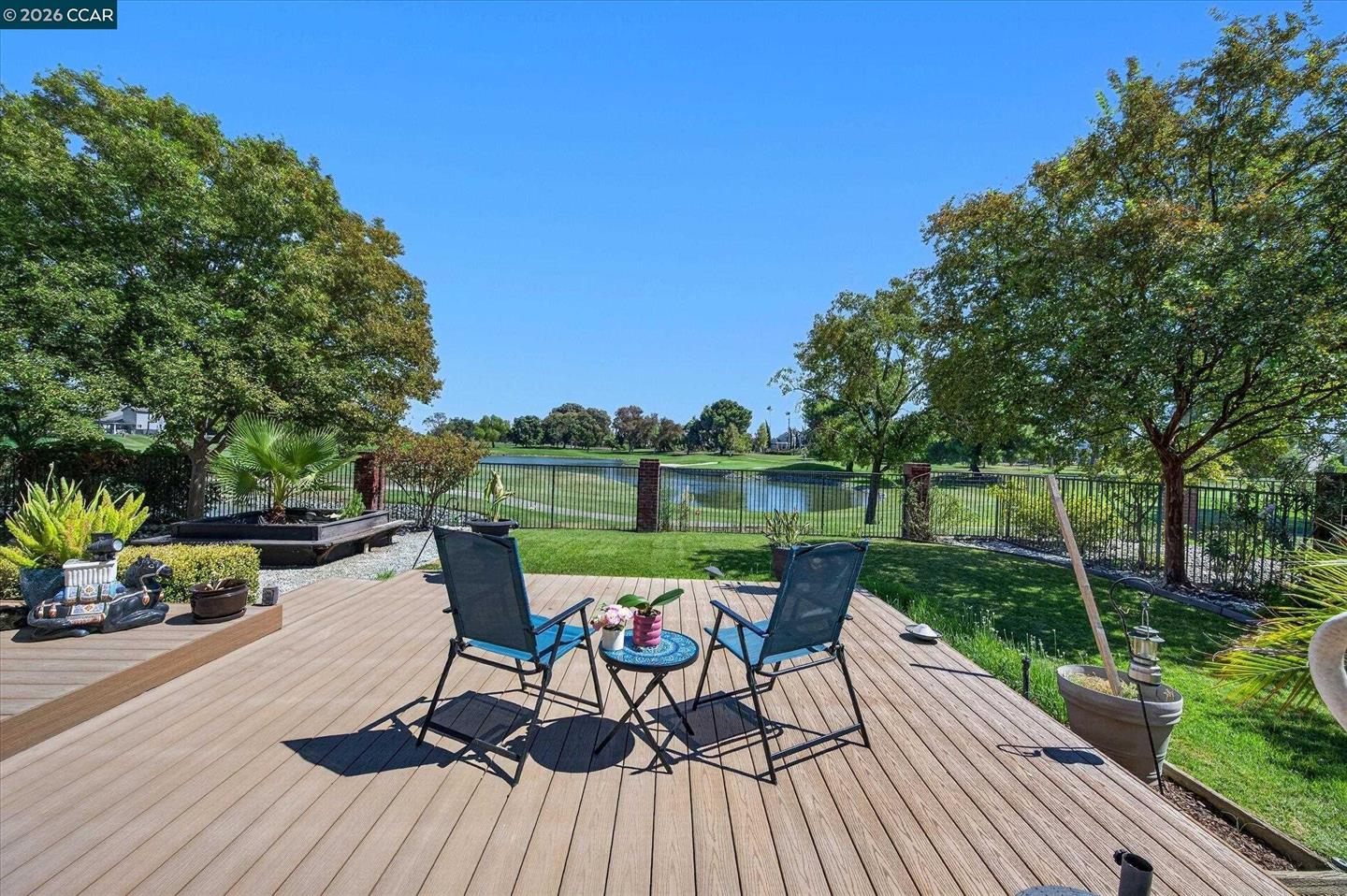 2353 Wayfarer Dr photo 42