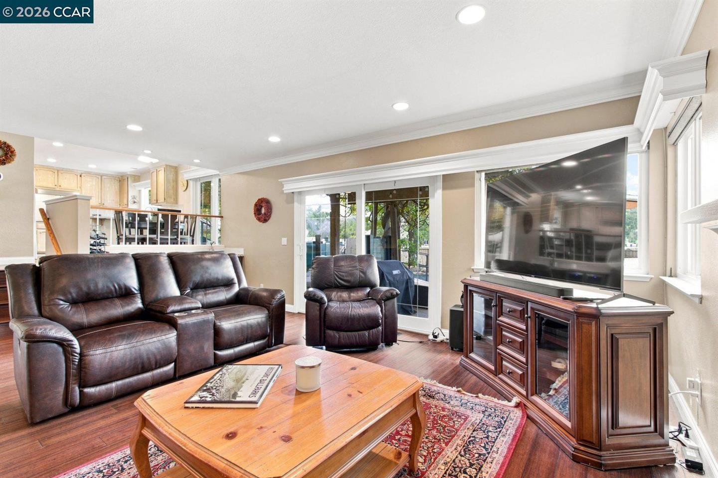 1280 Saint Andrews Dr photo 22