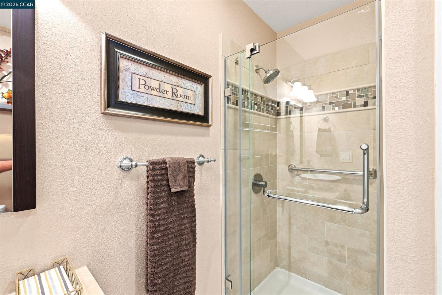825 Discovery Bay Blvd photo 24