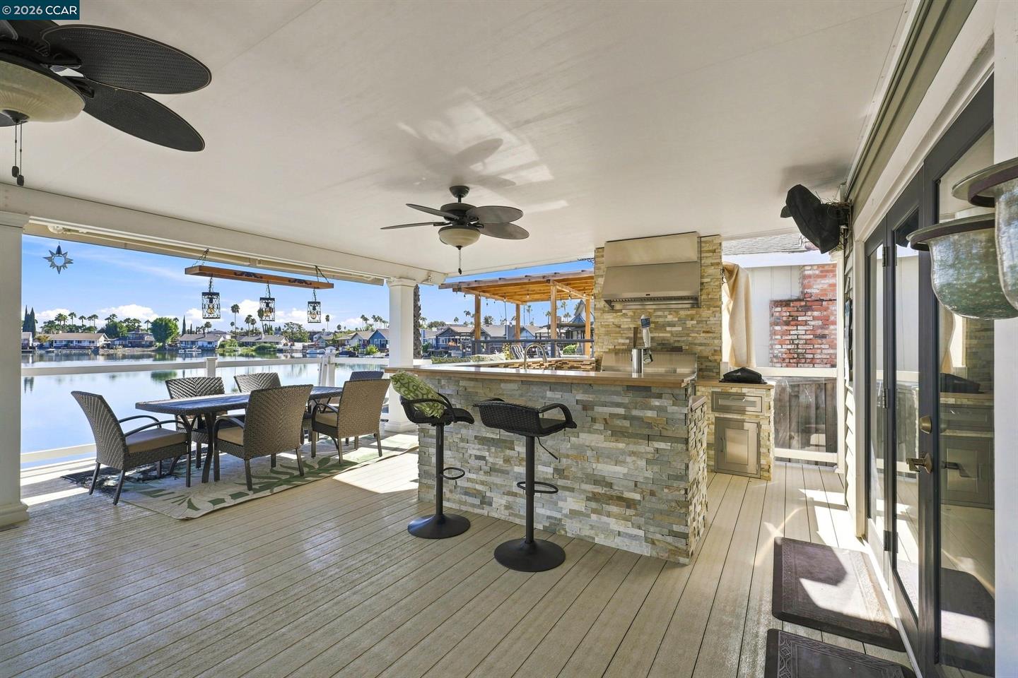 825 Discovery Bay Blvd photo 28