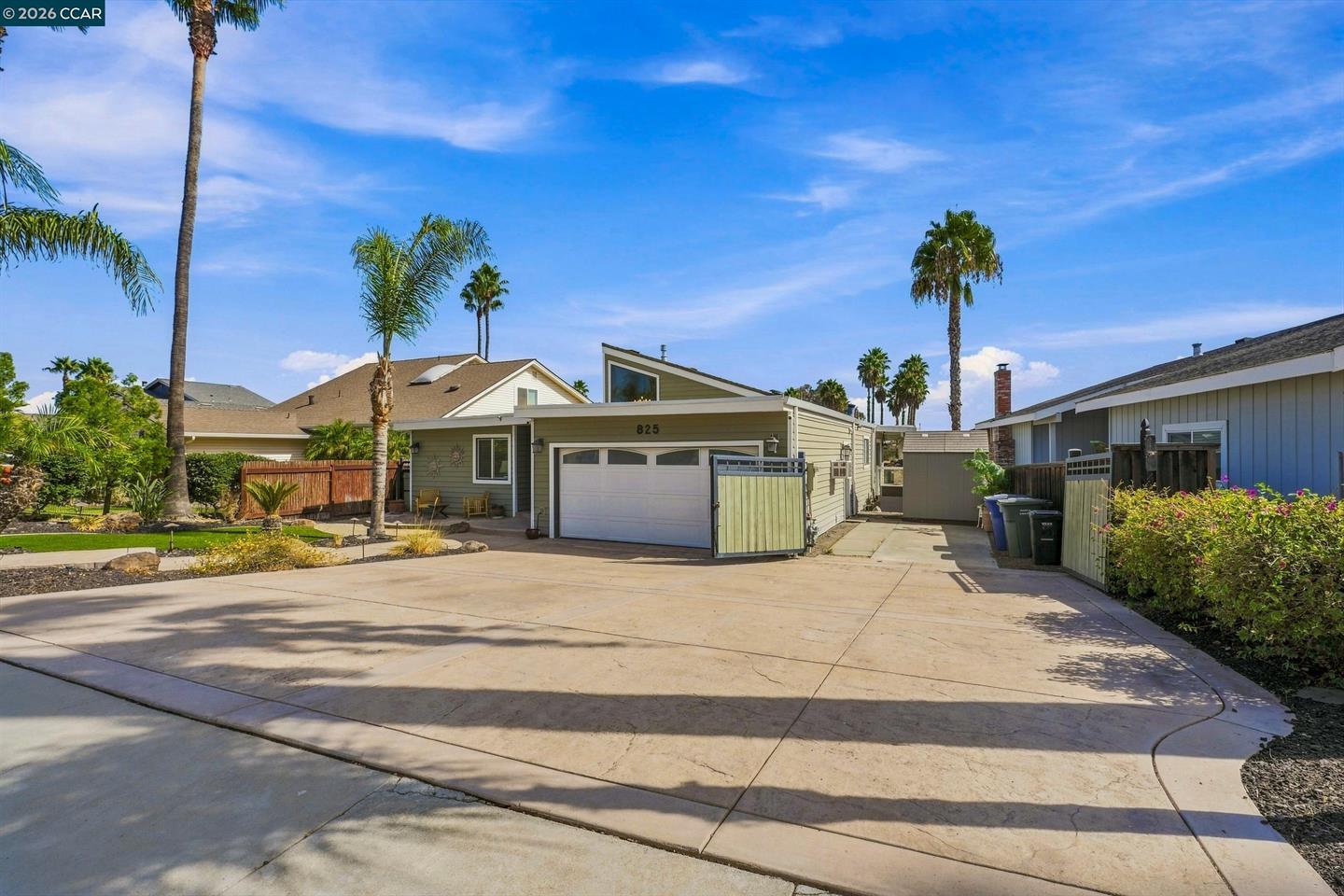 825 Discovery Bay Blvd photo 44