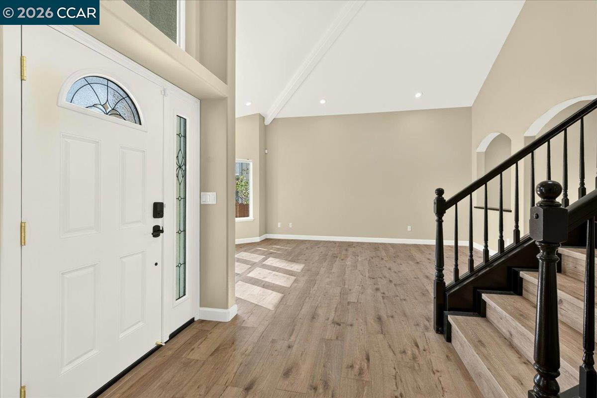 4880 Discovery Pt photo 9
