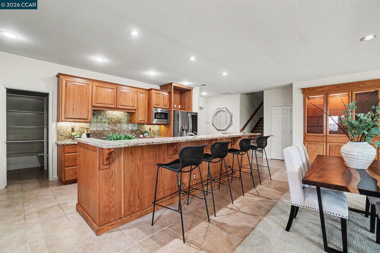 5666 Oakmont Ct photo 14
