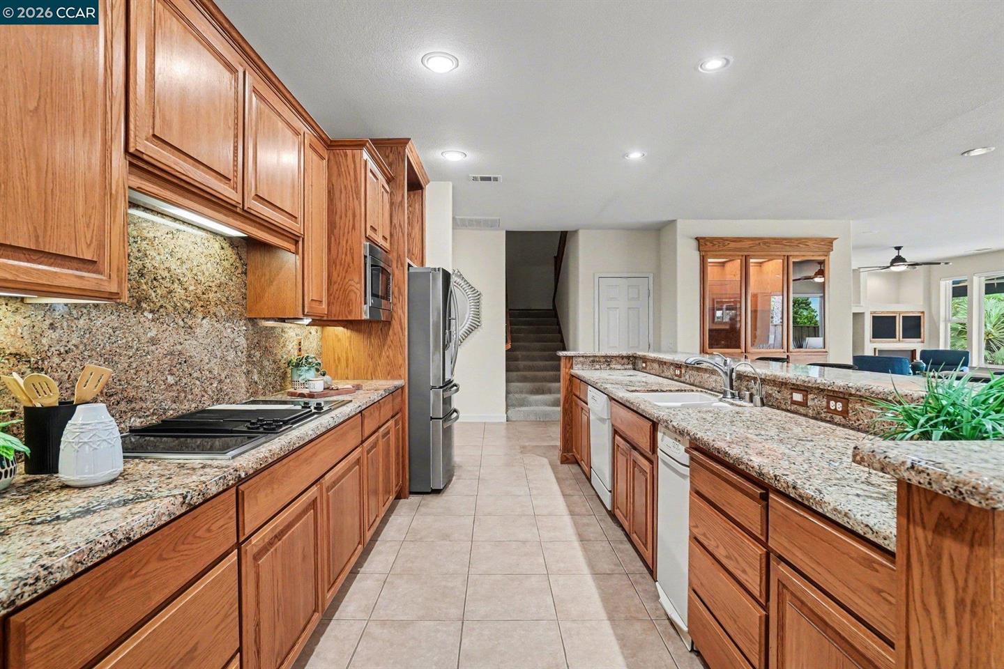 5666 Oakmont Ct photo 16