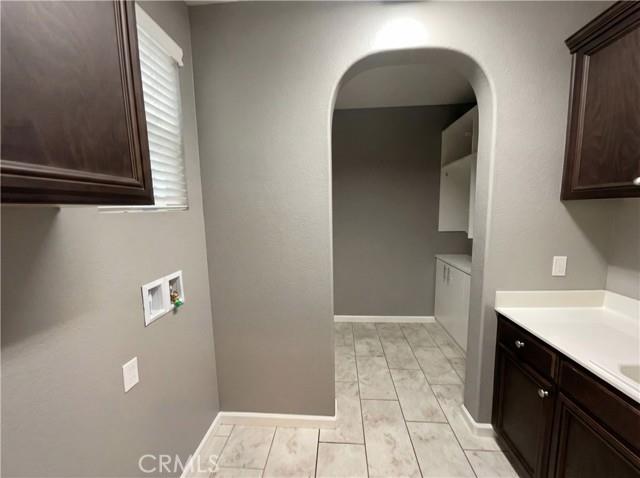 8581 Pinehollow photo 26