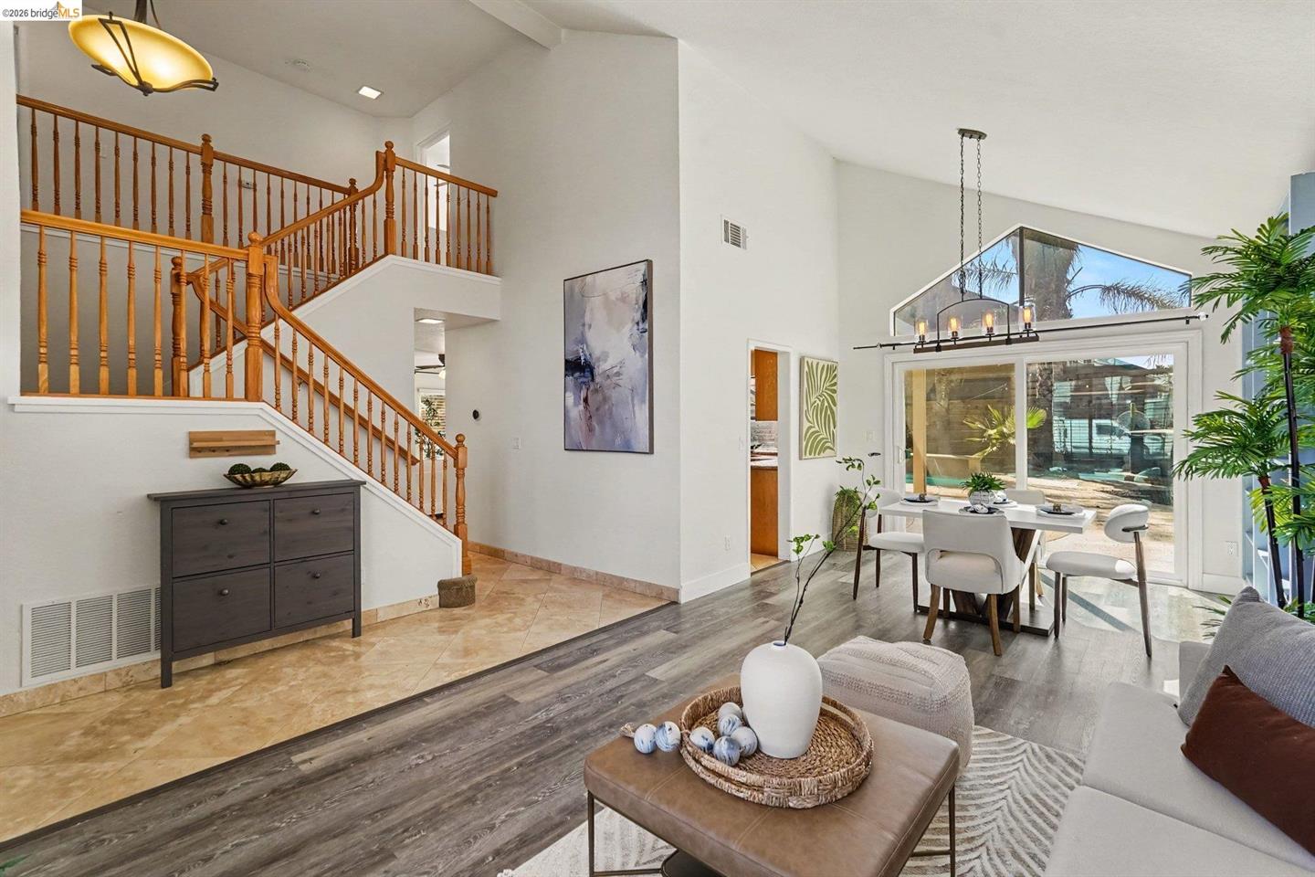 2110 Largo Ct photo 18