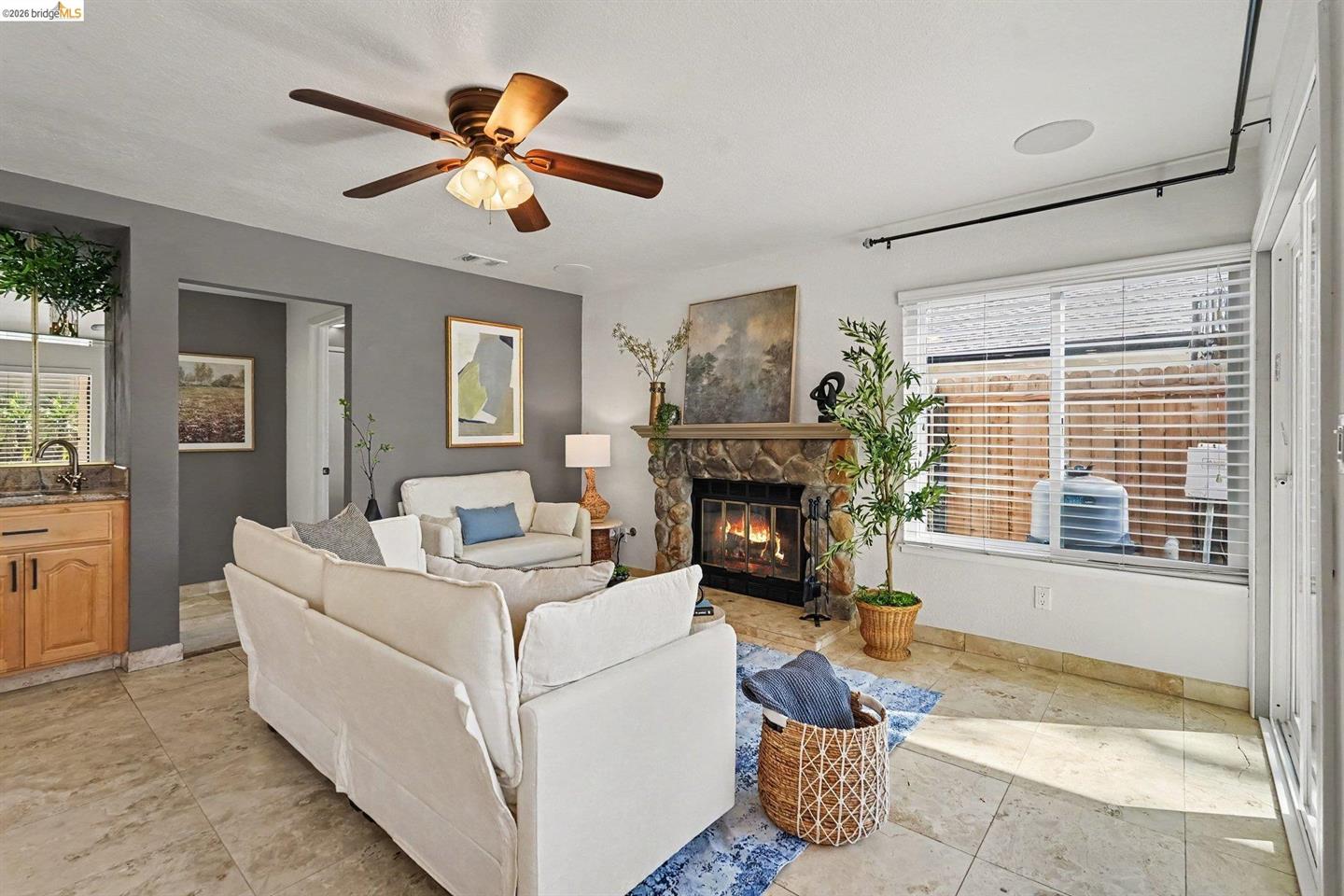 2110 Largo Ct photo 26