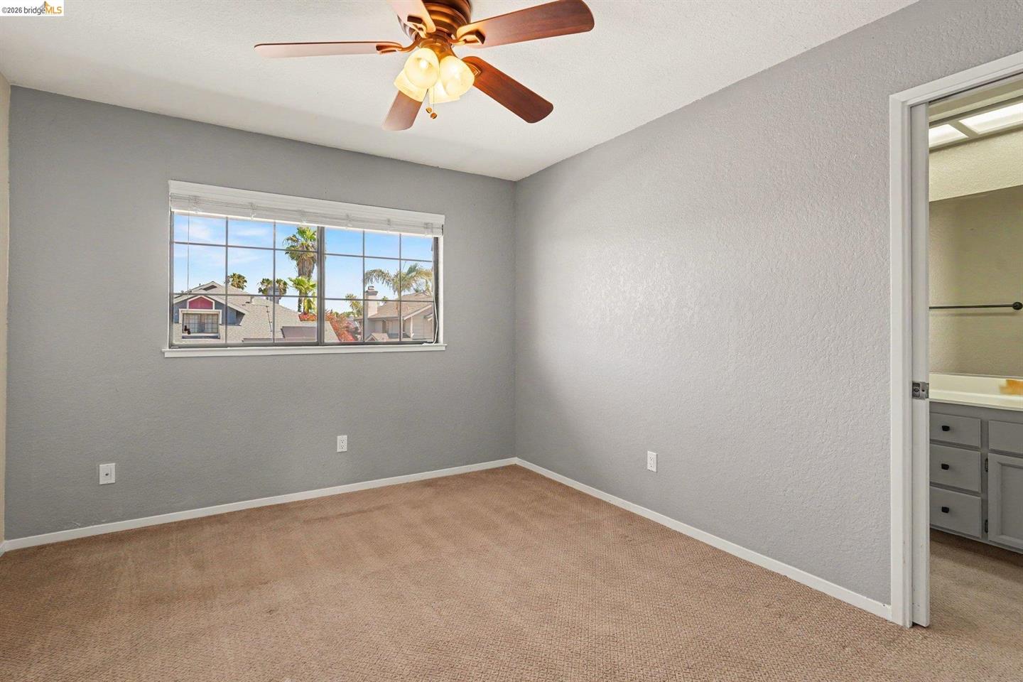2110 Largo Ct photo 37