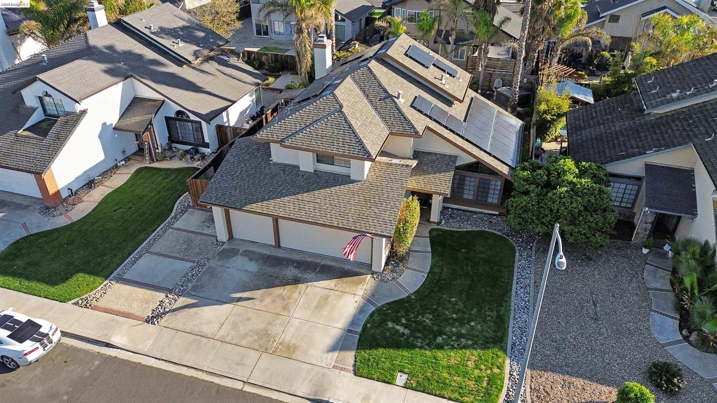 2110 Largo Ct photo 45