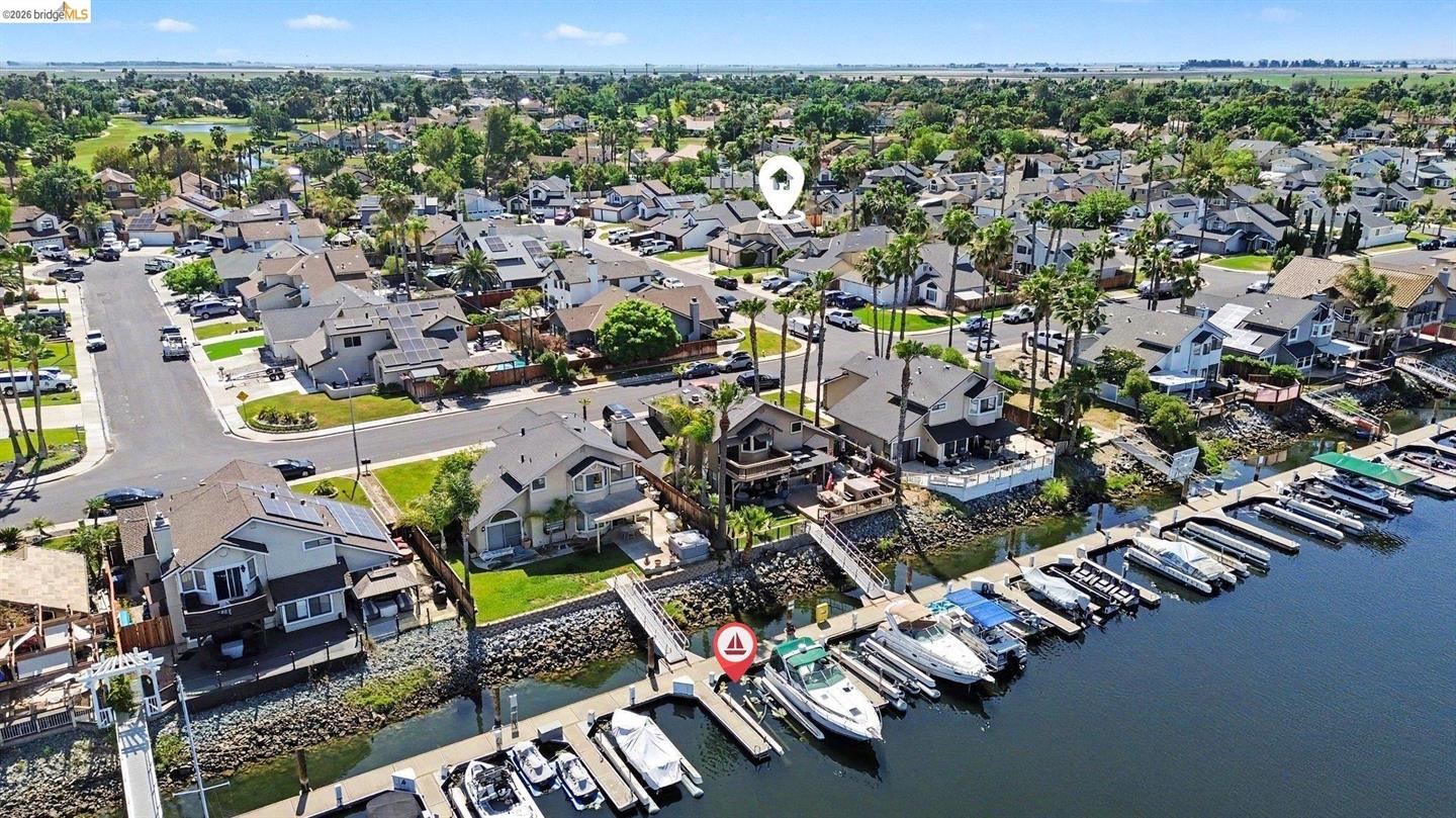 2110 Largo Ct photo 6