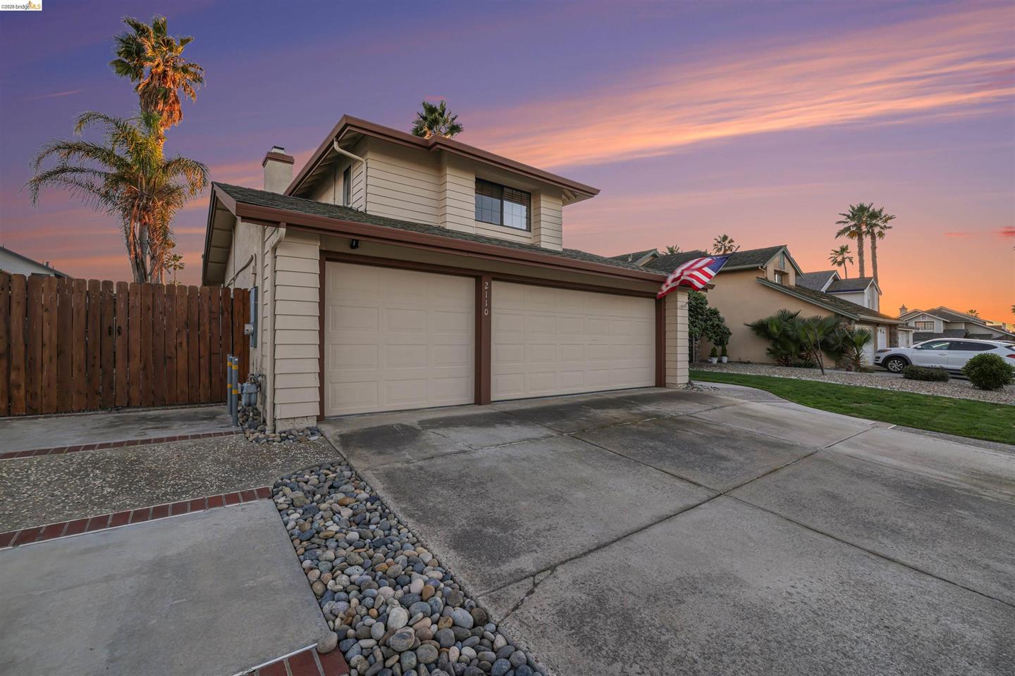 2110 Largo Ct photo 10