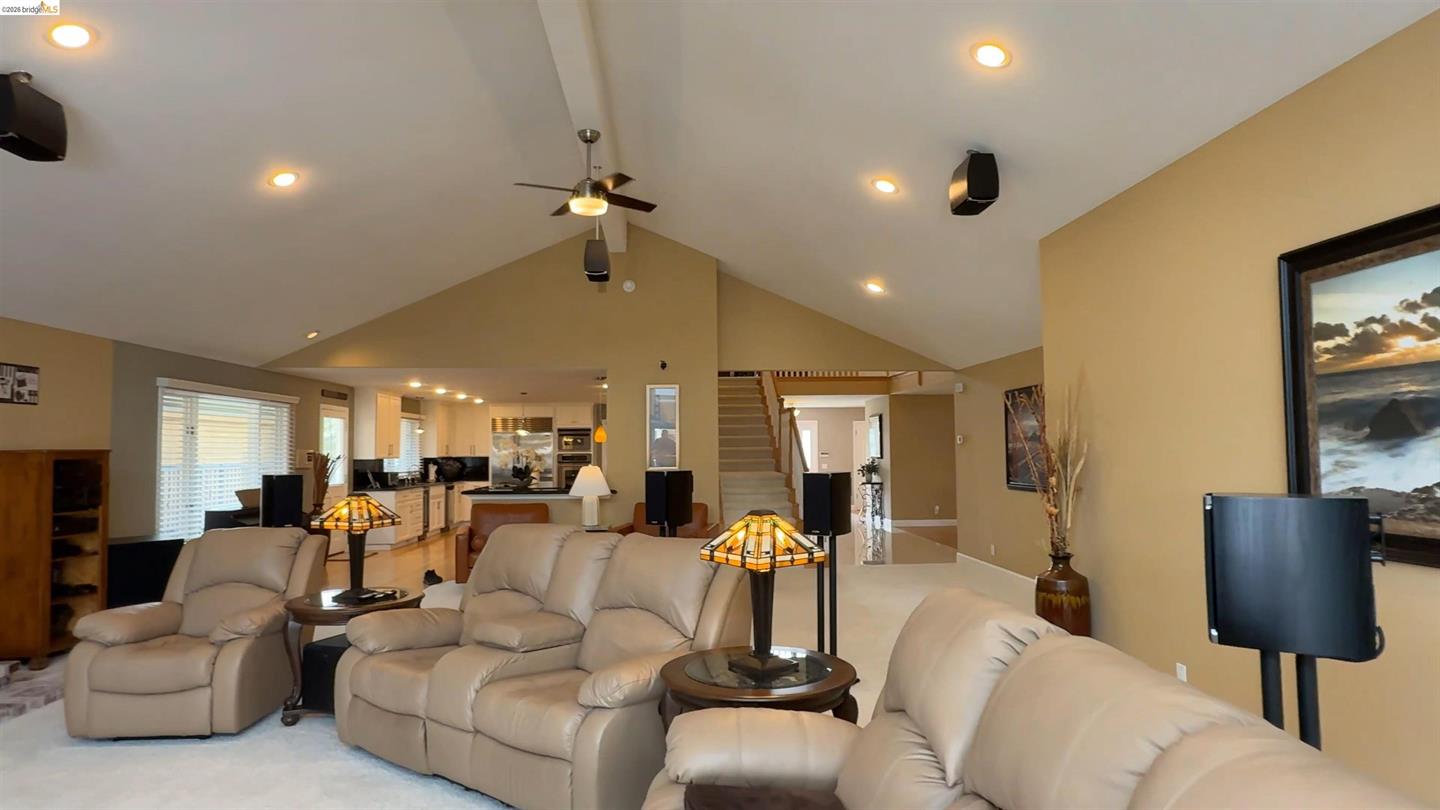 91 Shell Pl photo 19