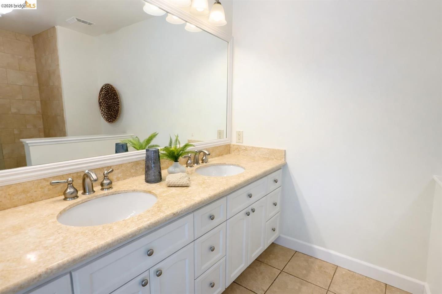281 Discovery Bay Blvd photo 13