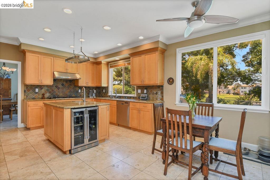 2442 Pinehurst Ct photo 6