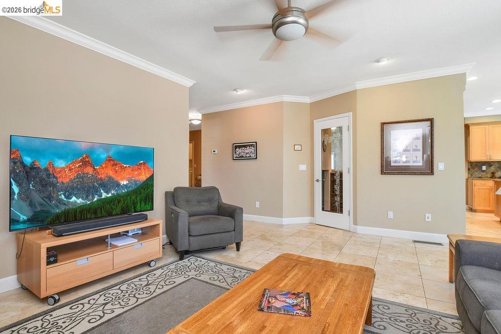 2442 Pinehurst Ct photo 10