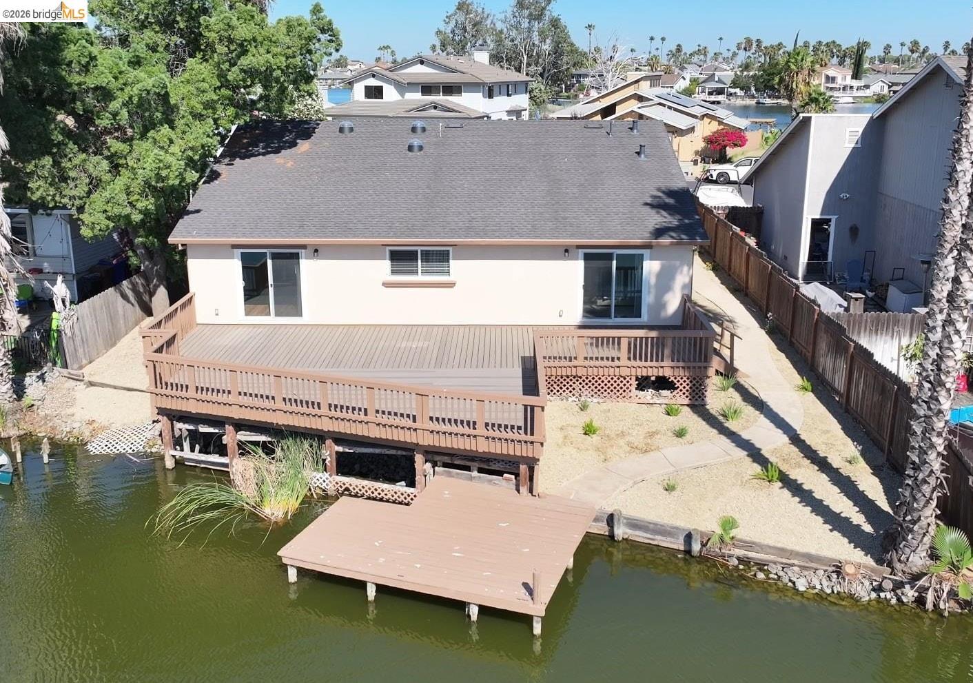 1264 Beach Ct photo 2