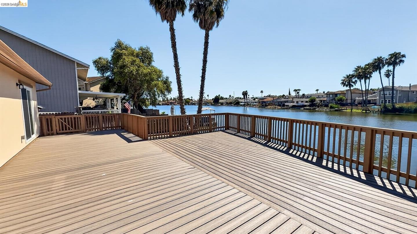 1264 Beach Ct photo 21