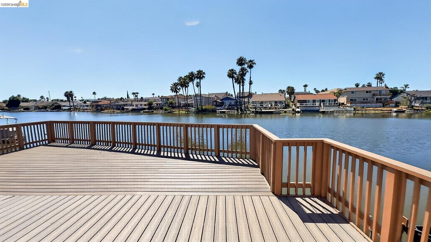 1264 Beach Ct photo 8