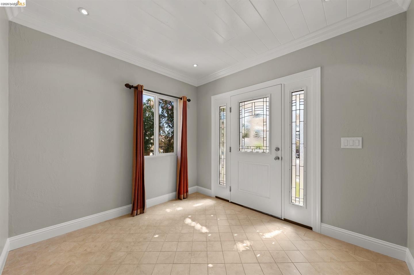 1056 Discovery Bay Blvd photo 3