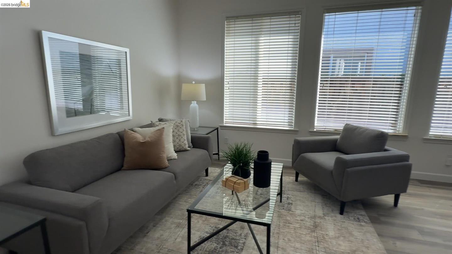 5556 Arcadia Cir photo 12