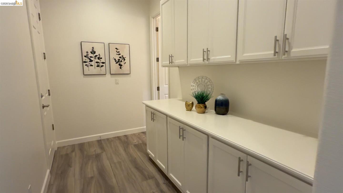 5556 Arcadia Cir photo 17