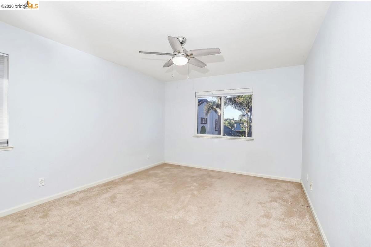 2533 Crescent Way photo 20