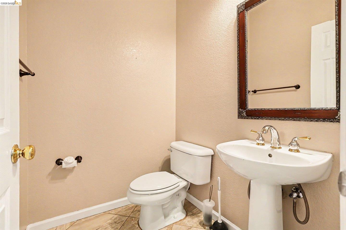 3551 Keystone Loop photo 17