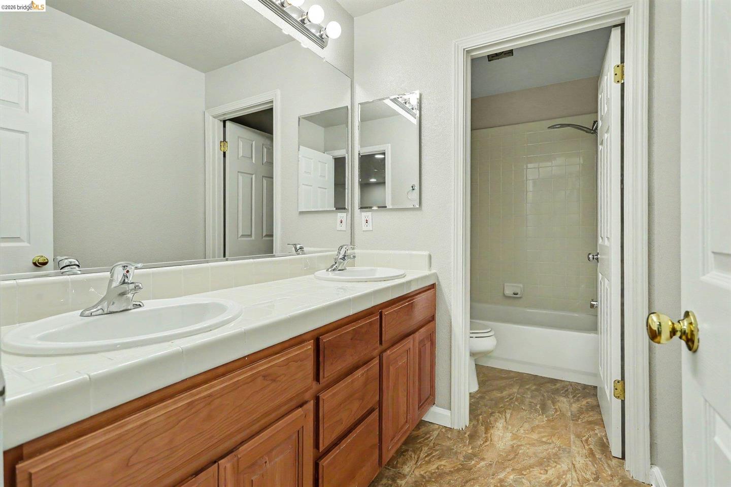 3551 Keystone Loop photo 26