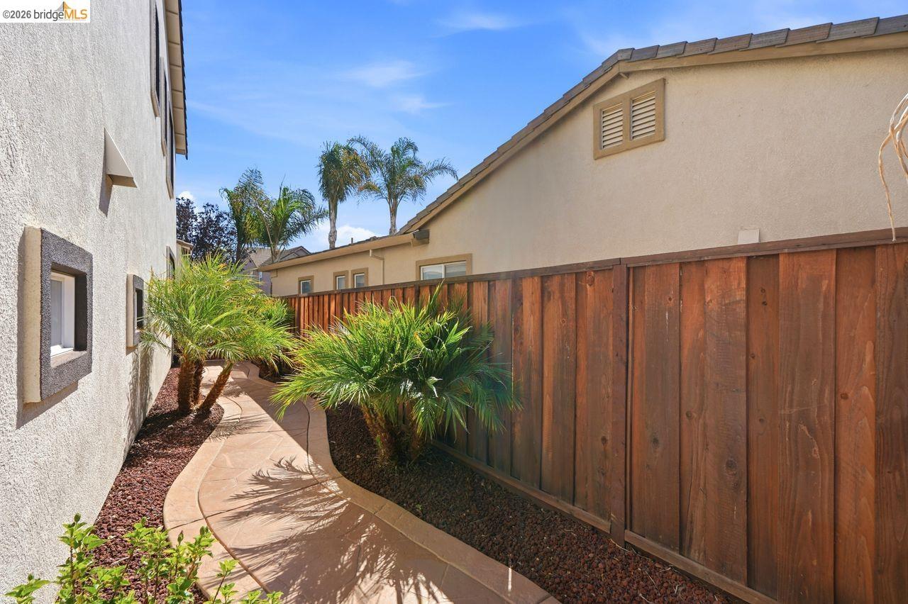 5671 Arcadia Cir photo 64