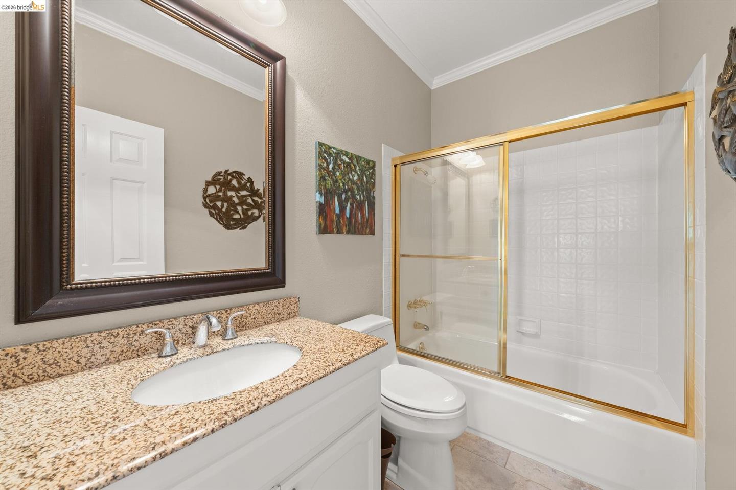 2216 Colonial Ct photo 17