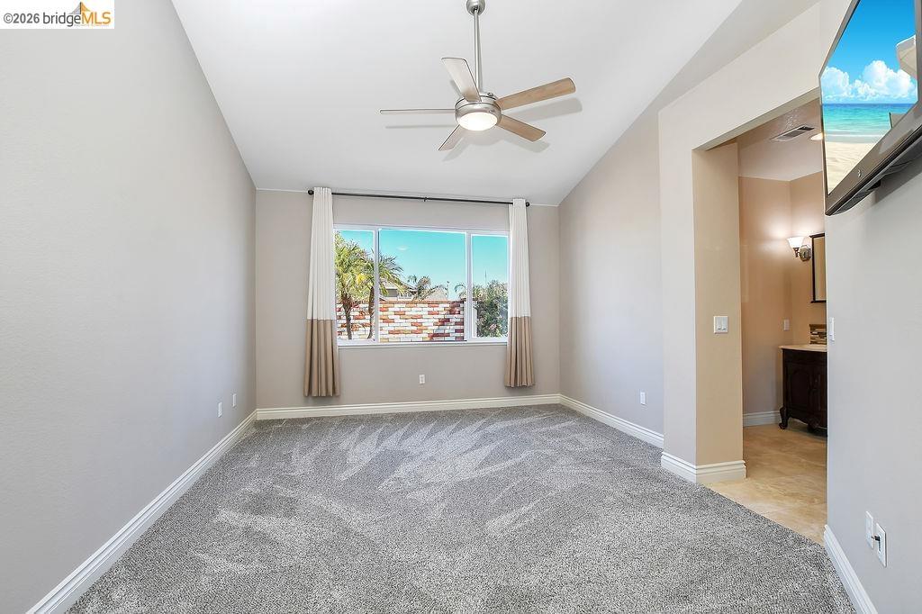4464 Cove Ln photo 18
