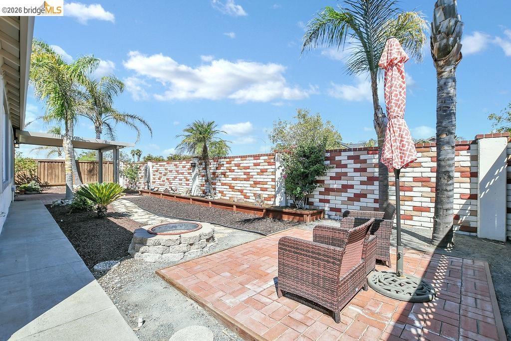 4464 Cove Ln photo 32