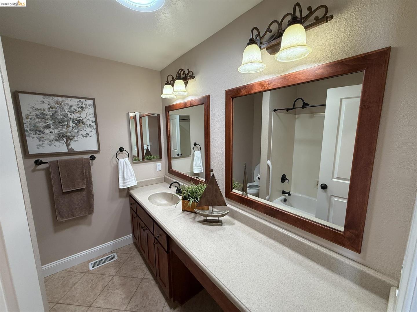 381 Discovery Bay Blvd photo 15