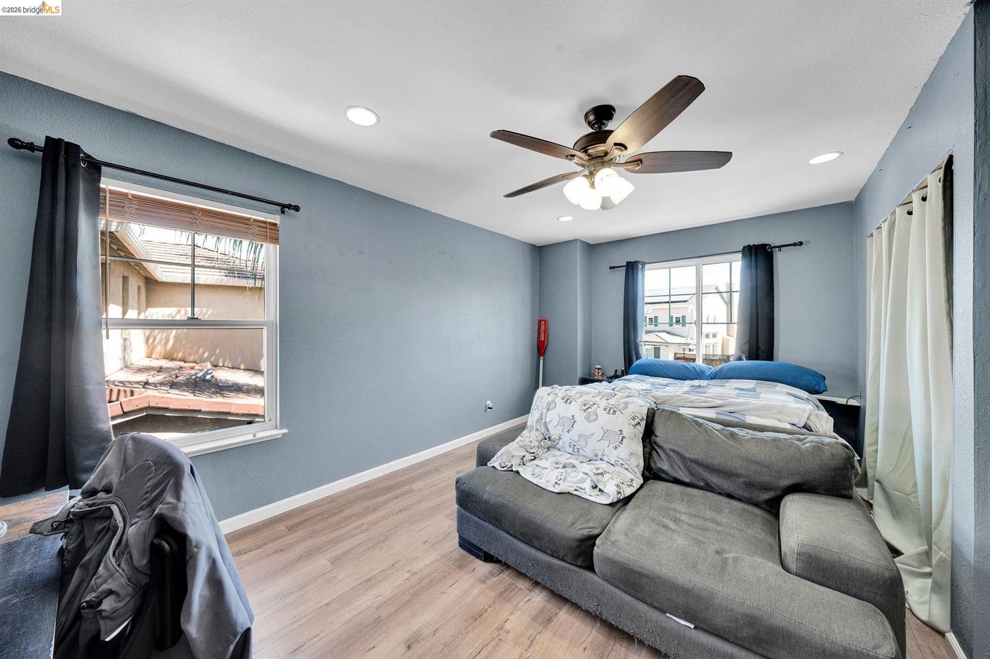 2340 Cambridge Dr photo 13