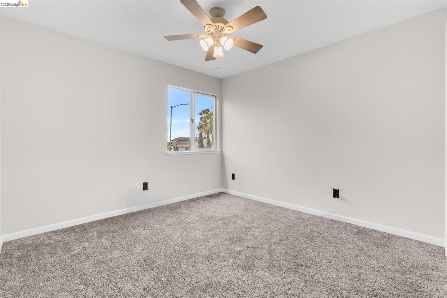 2158 Newport Ct photo 28