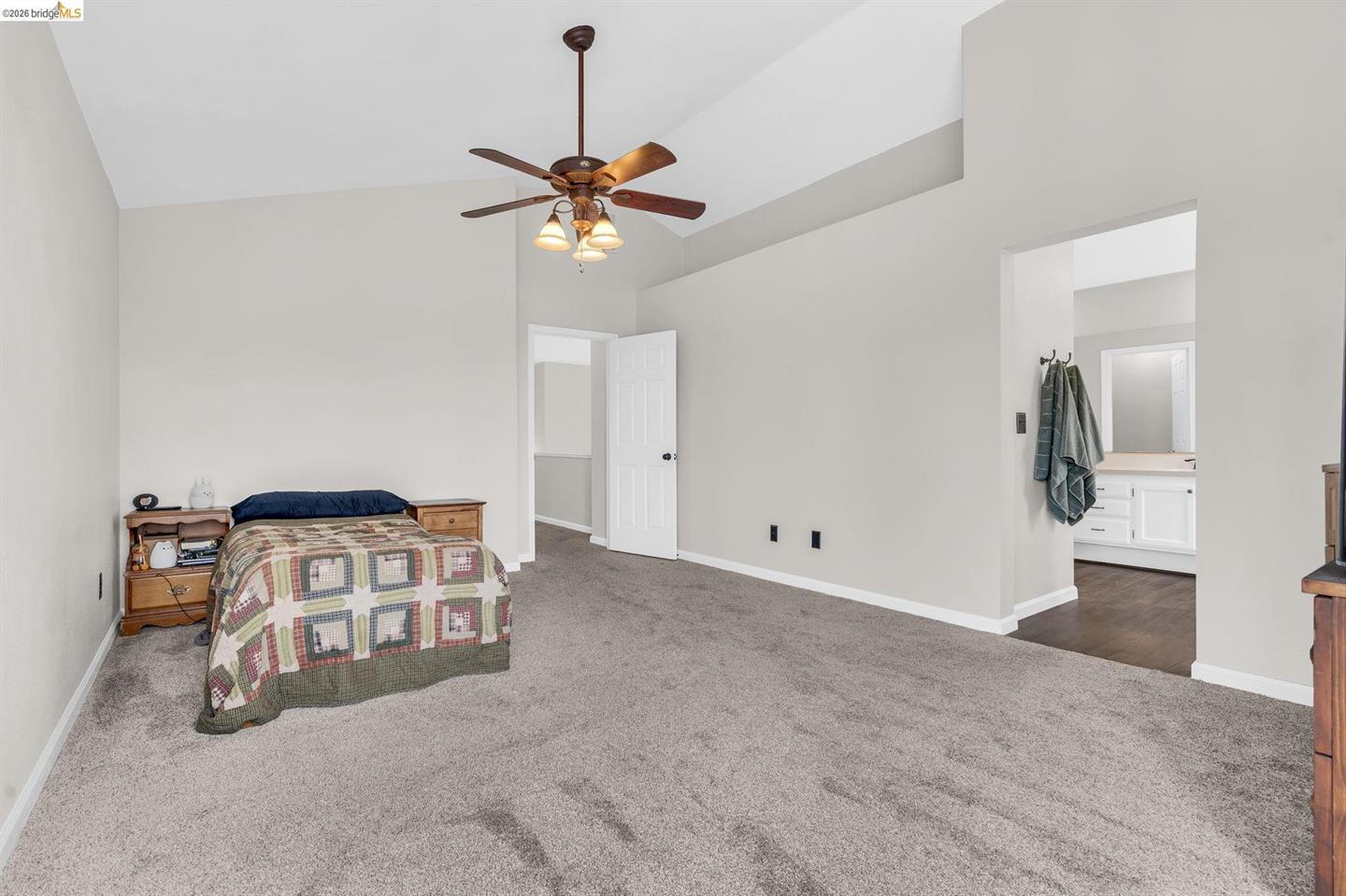 2158 Newport Ct photo 35