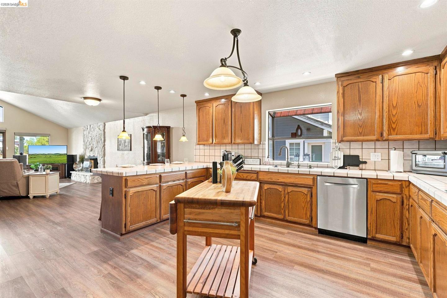 4841 Spinnaker Way photo 5